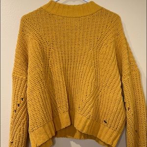 Mustard sweater!